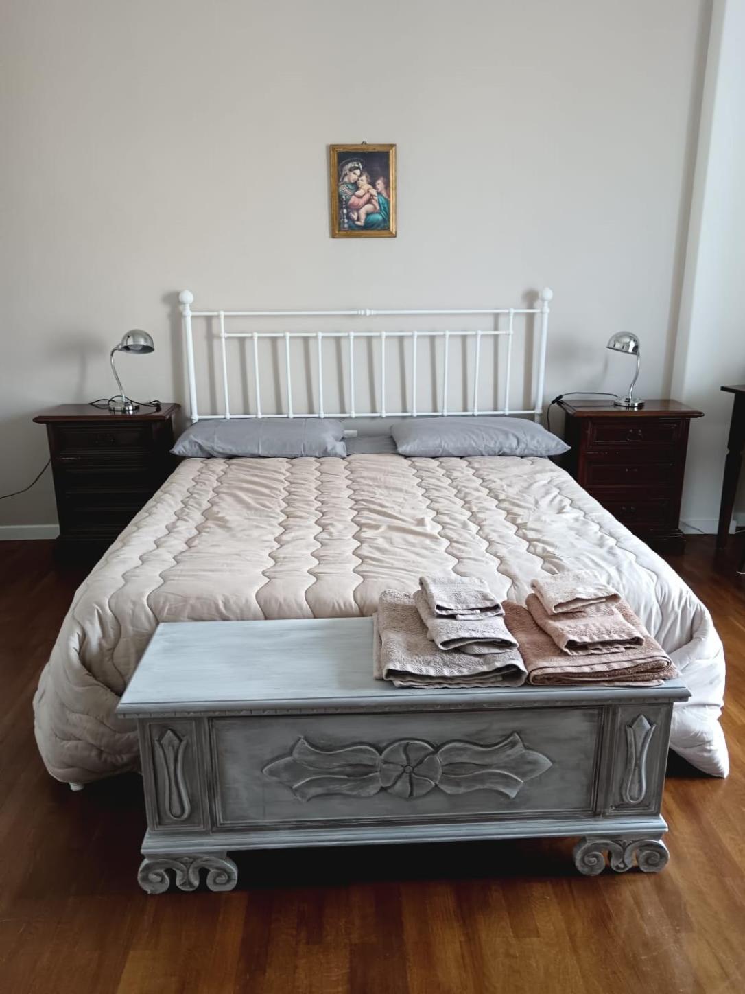 La Dimora Vista Mare Apartment Bari Ngoại thất bức ảnh